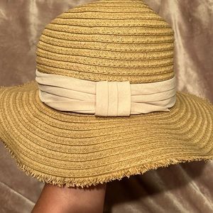 Steve Madden Floppy Hat